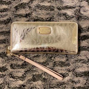 Michael Kors Gold Wallet